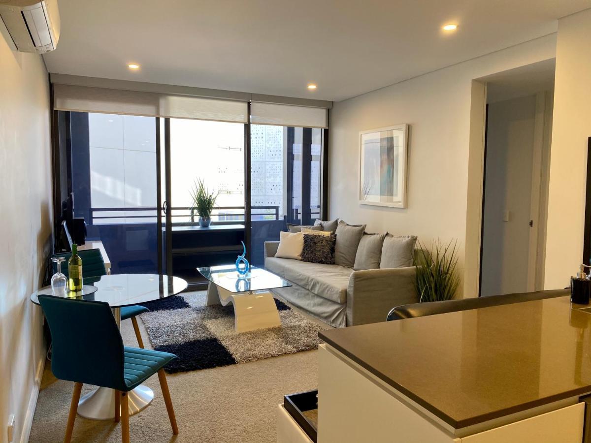 Governor Luxe 1 Bedroom Apartment In The Heart Of Barton Wifi Gym Wine Secure Parking Canberra Kingston Екстер'єр фото