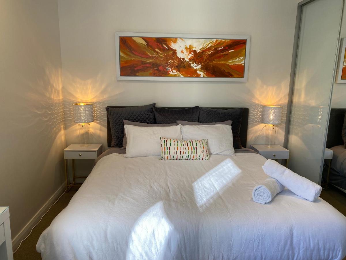 Governor Luxe 1 Bedroom Apartment In The Heart Of Barton Wifi Gym Wine Secure Parking Canberra Kingston Екстер'єр фото