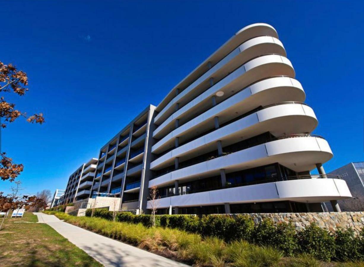 Governor Luxe 1 Bedroom Apartment In The Heart Of Barton Wifi Gym Wine Secure Parking Canberra Kingston Екстер'єр фото