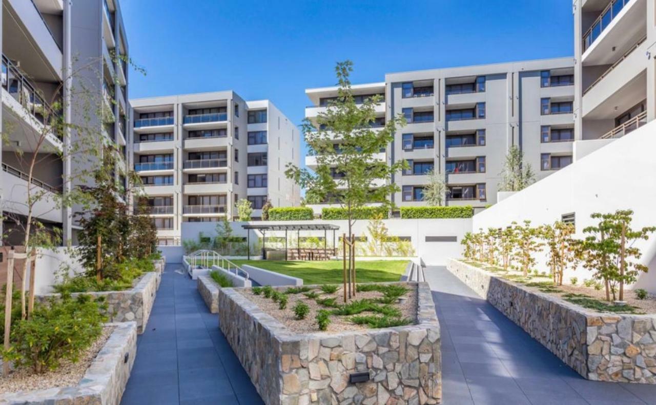 Governor Luxe 1 Bedroom Apartment In The Heart Of Barton Wifi Gym Wine Secure Parking Canberra Kingston Екстер'єр фото